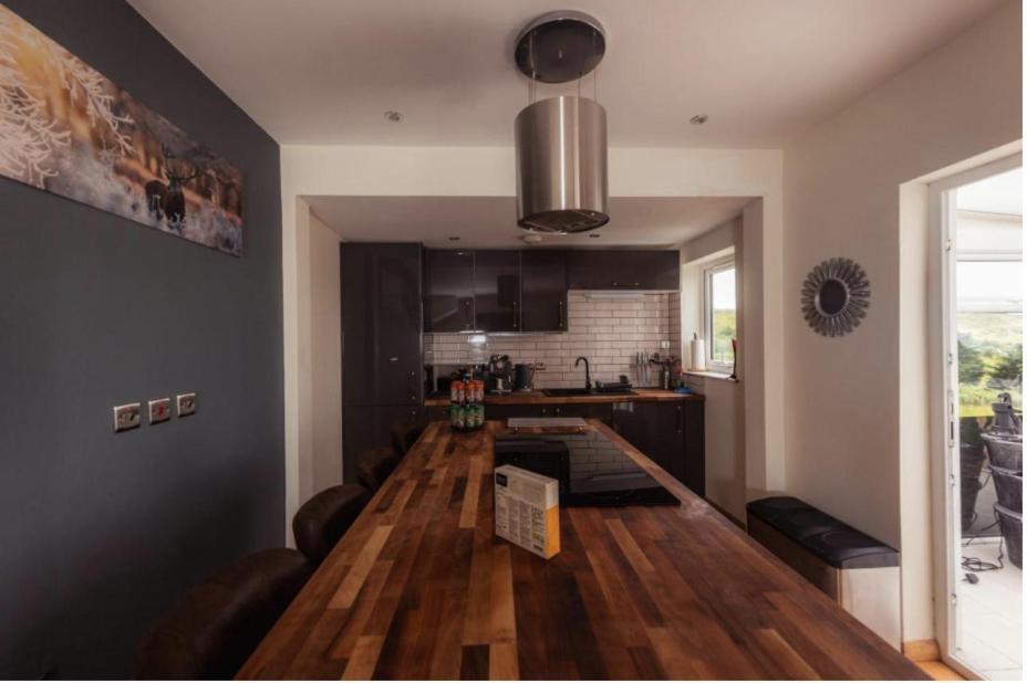 Luxury Cottage With Stunning Views Near Fairy Pools - School House 3 Carbost (Loch Harport, Isle of Skye) Exterior foto